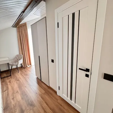Yu-home 2 Apartment